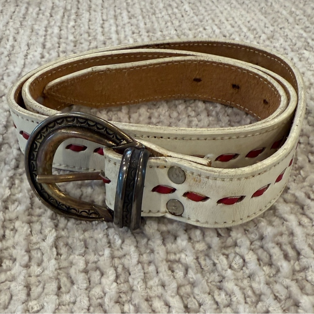 🔥Enterpises New York Stylish White and Red Women's Belt🔥